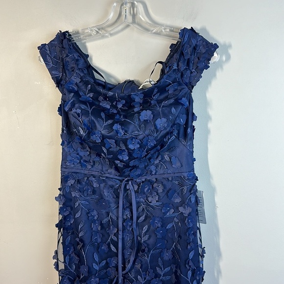 NWOT Eliza J Navy Off The Shoulder 3D Floral Evening Dress Size 2 - Picture 6 of 16